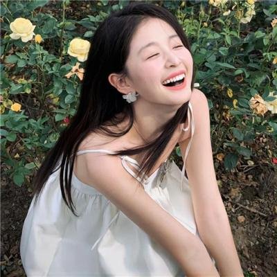 她家少年权倾朝野